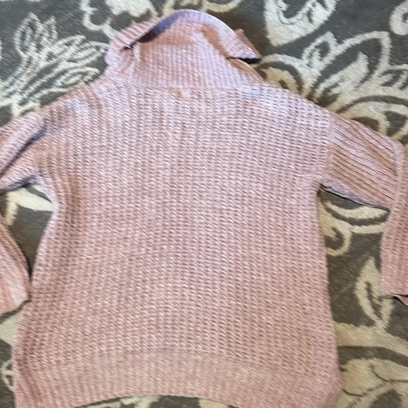 Eyeshadow sweater. Size small super soft and stretchy. Like new. - Picture 5 of 5